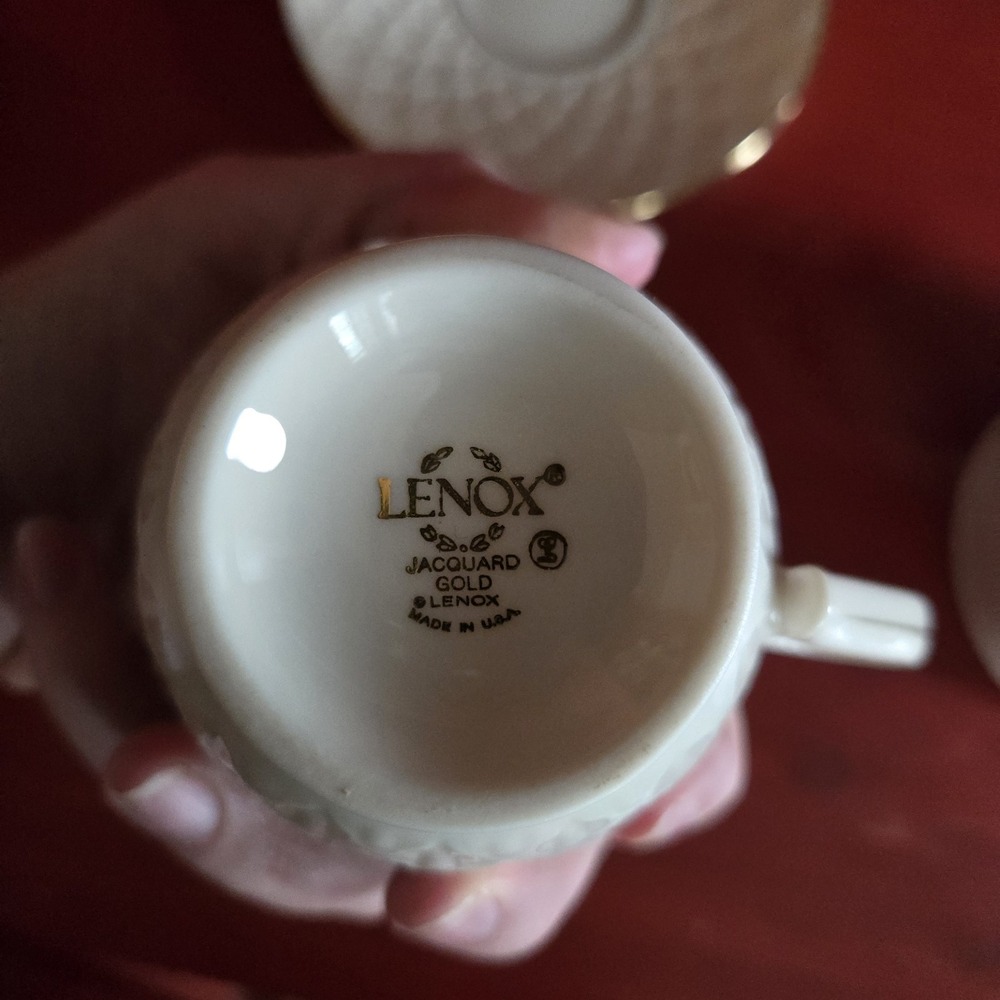 Lennox Jacquard Gold‎ Cup And Saucer - Picture 8 of 10